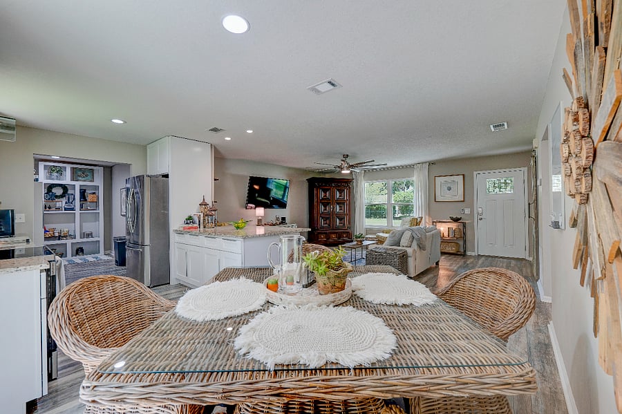 Furnished Finder property 550150_1 photo 17