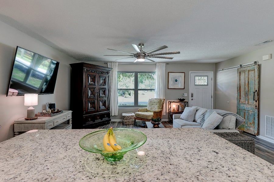 Furnished Finder property 550150_1 photo 13