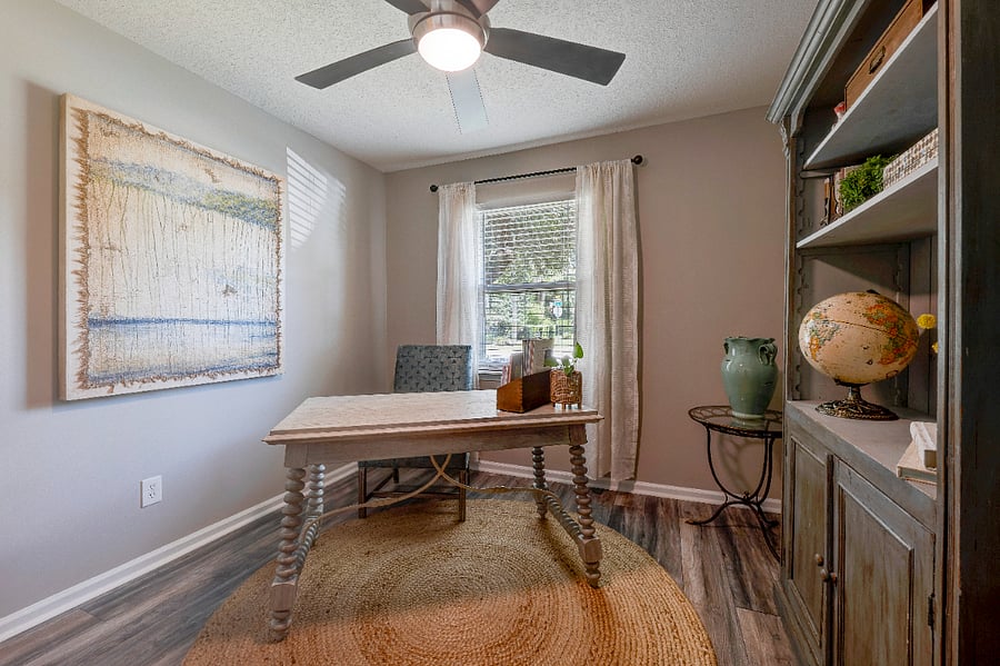 Furnished Finder property 550150_1 photo 33
