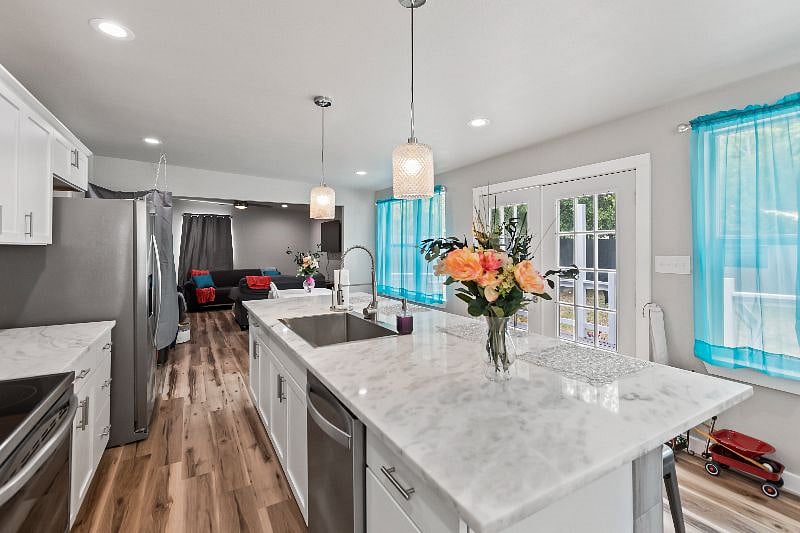 Furnished Finder property 550158_1 photo 7
