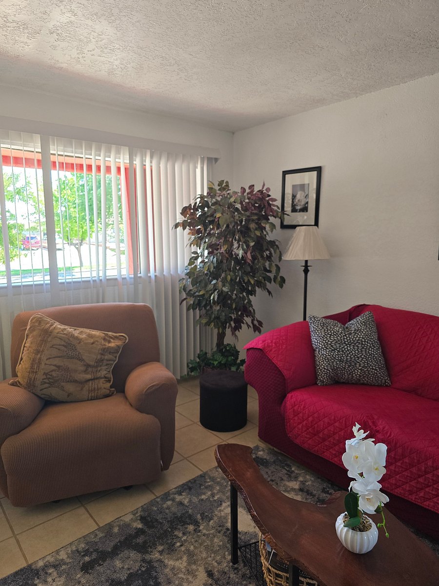 Furnished Finder property 550234_1 photo 1
