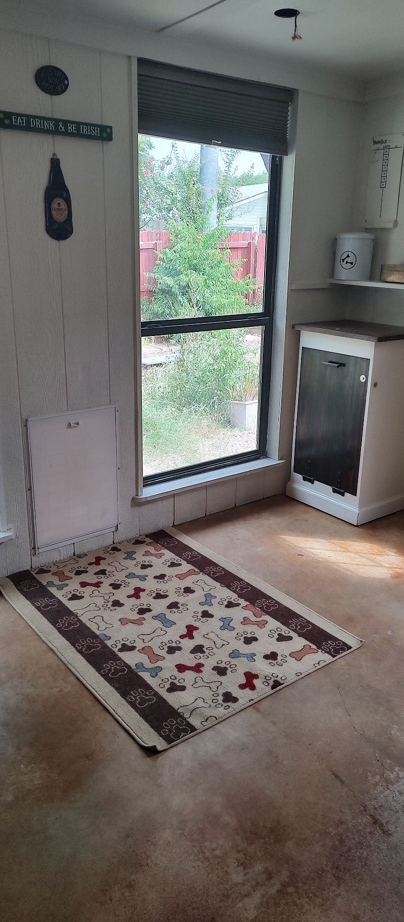 Dog door closed.
