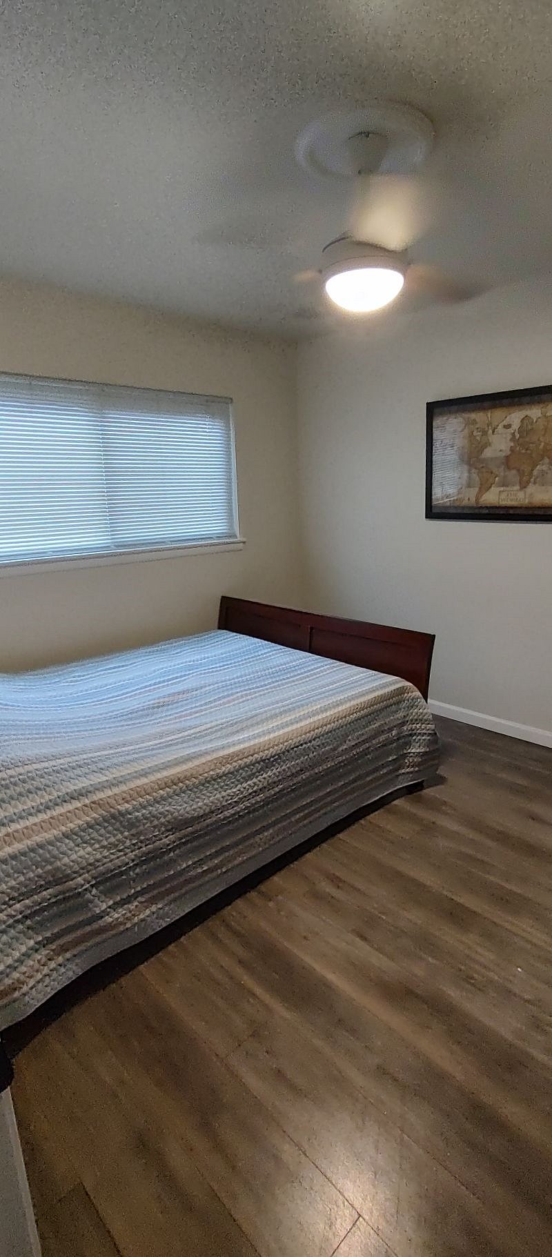 Bedroom 2, Queen Bed 