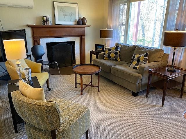Furnished Finder property 550295_1 photo 2