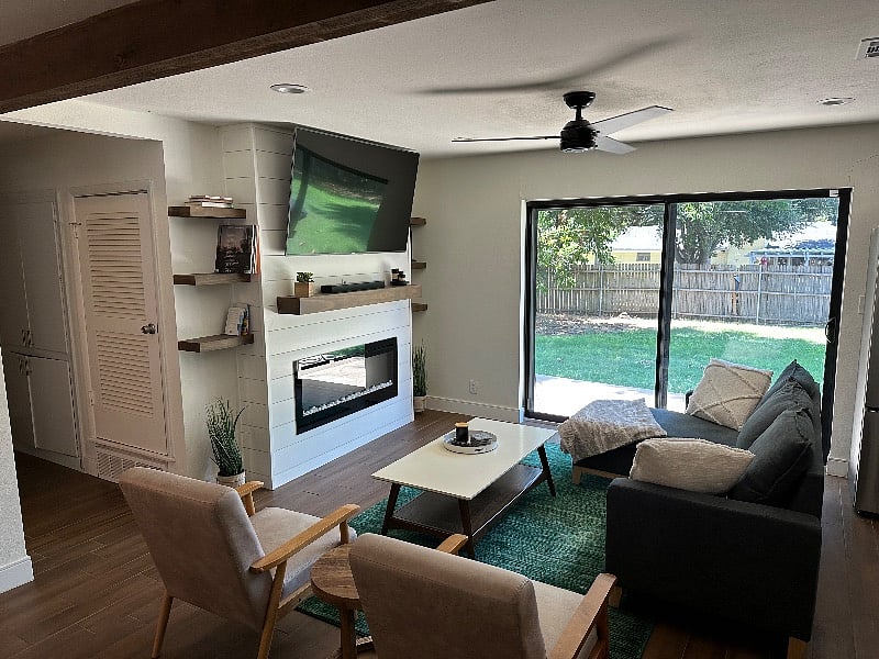Furnished Finder property 550296_1 photo 3