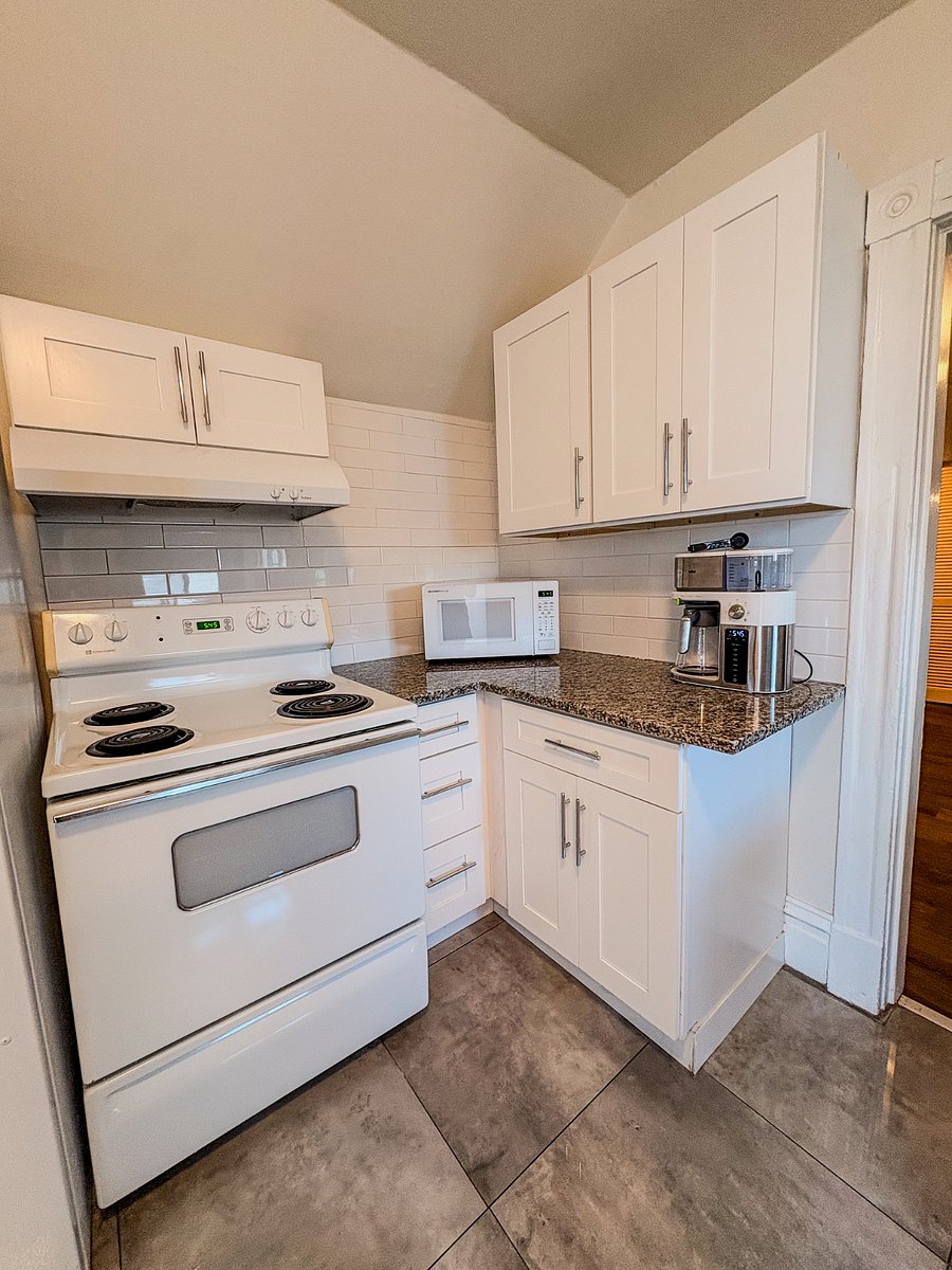 Furnished Finder property 550312_2 photo 9