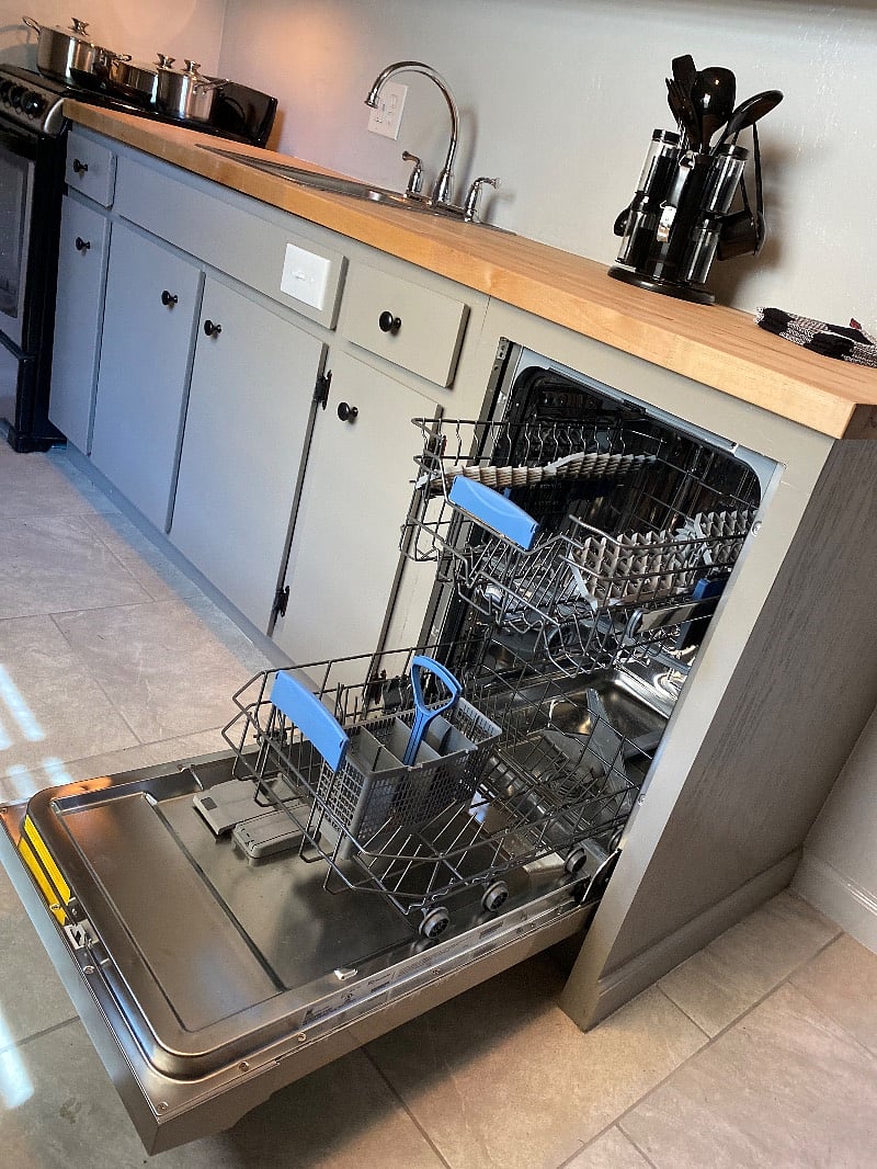 Dishwasher 