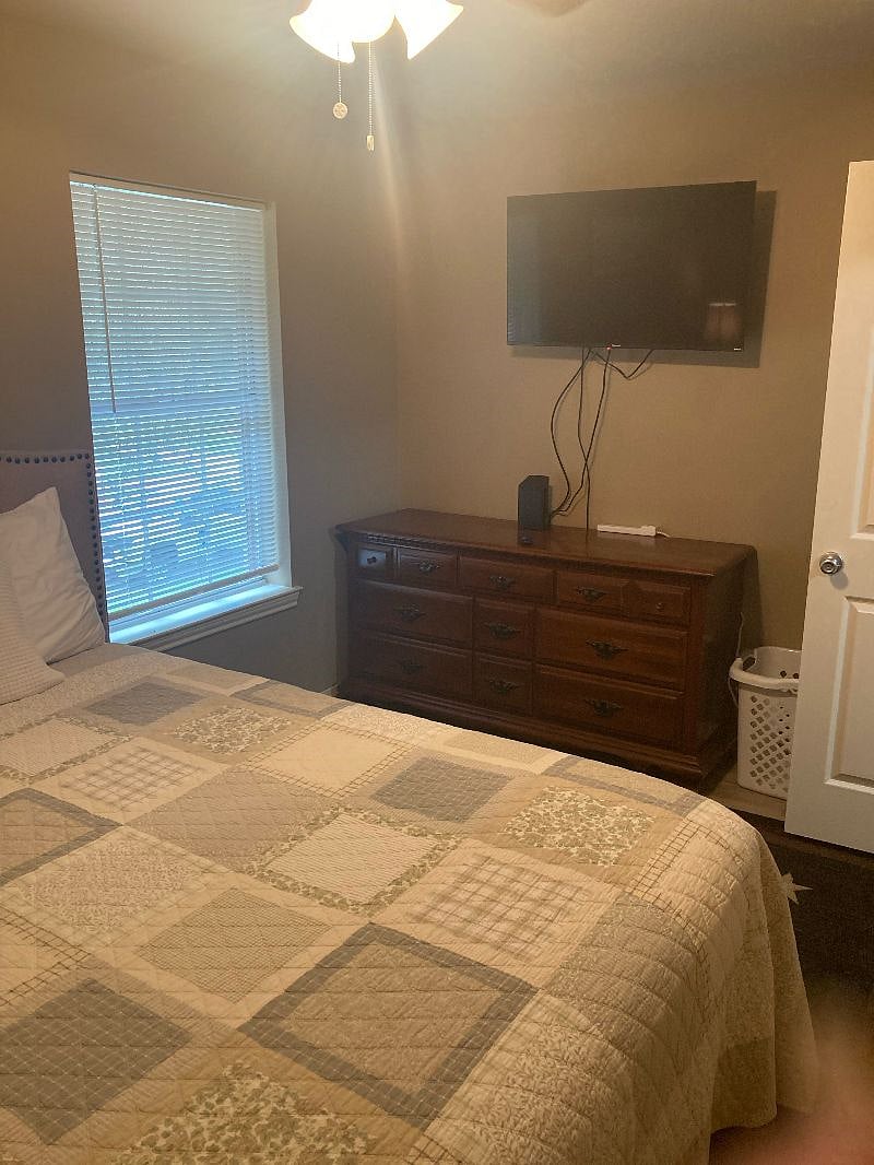 Furnished Finder property 550422_1 photo 24