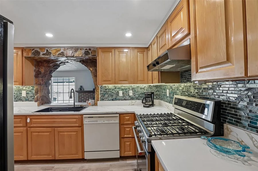 Furnished Finder property 550441_1 photo 32