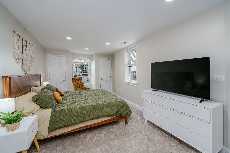 Furnished Finder property 550556_1 photo 12
