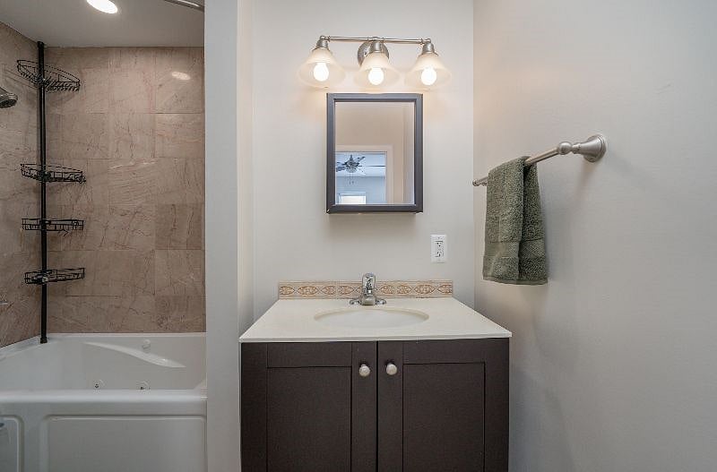 Furnished Finder property 550556_1 photo 18