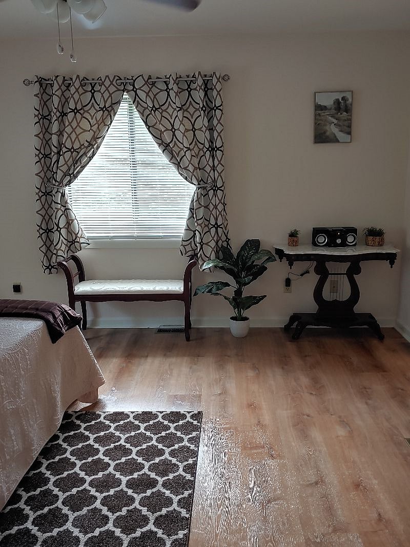 Furnished Finder property 550561_1 photo 8