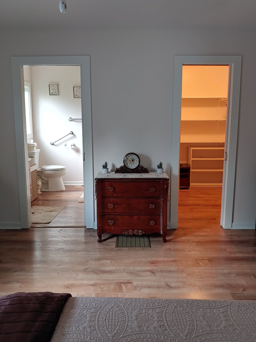 Furnished Finder property 550561_1 photo 13