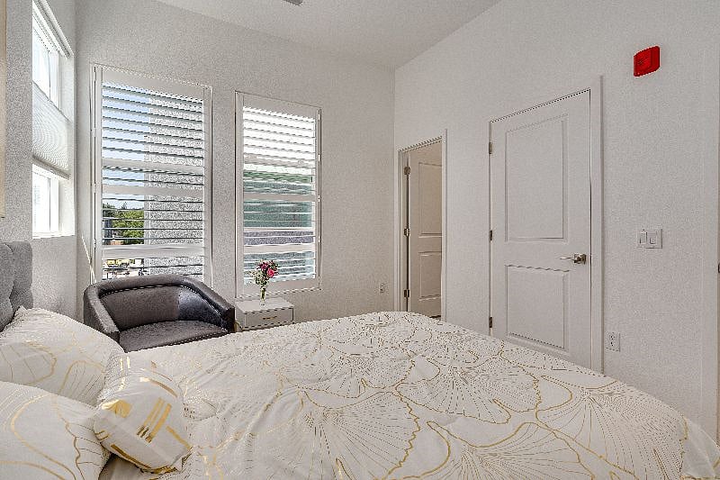 Furnished Finder property 550567_1 photo 12