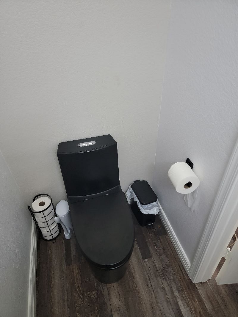 Bathroom first floor