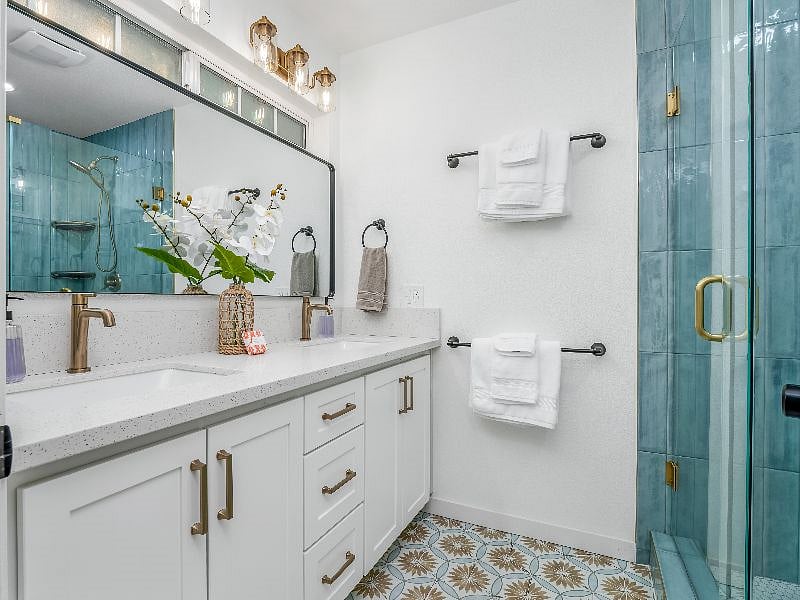 Furnished Finder property 550660_1 photo 21