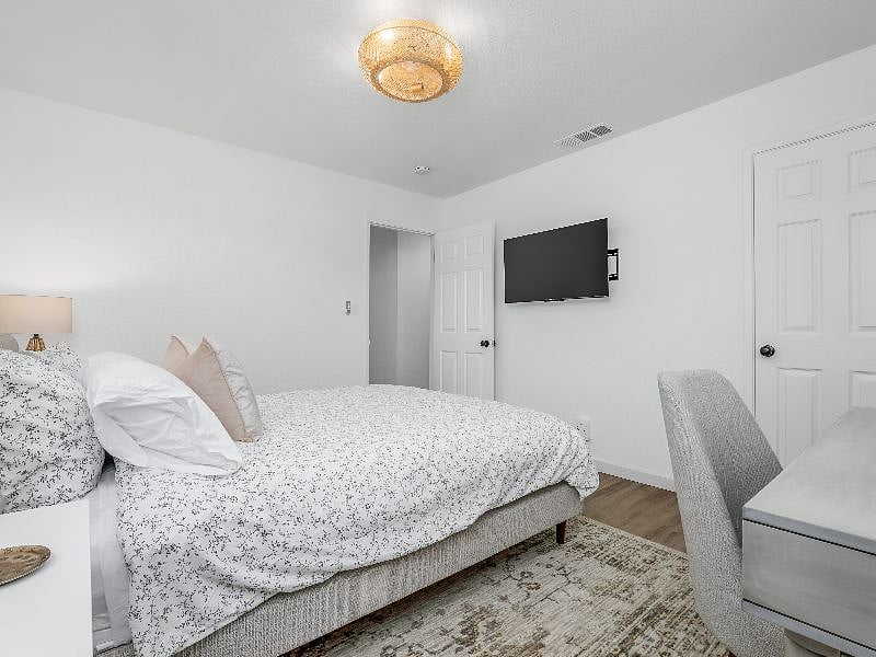Furnished Finder property 550660_1 photo 23