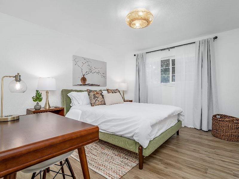Furnished Finder property 550660_1 photo 24