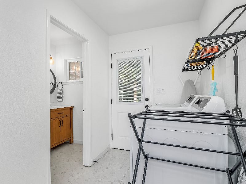 Furnished Finder property 550660_1 photo 33