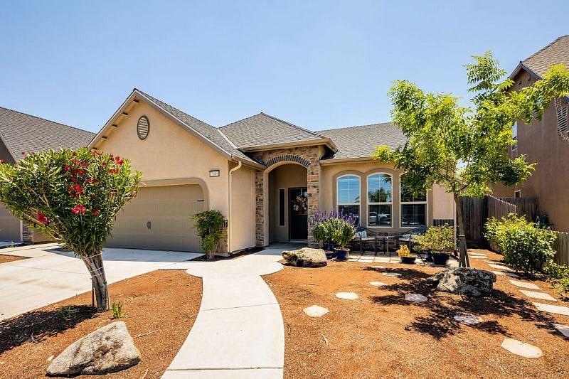 Furnished Finder property 550704_1 photo 8