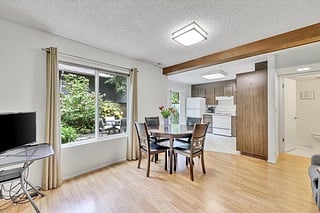 Great Room w/patio view