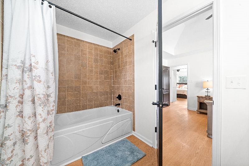 Furnished Finder property 550730_1 photo 20