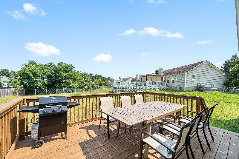 Furnished Finder property 550730_1 photo 3