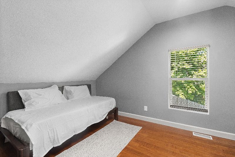 Day bed/Office space