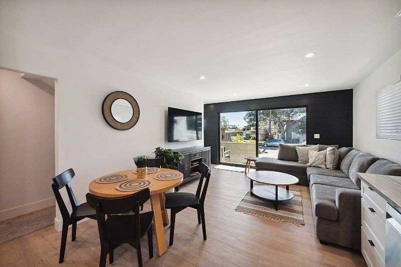 Furnished Finder property 550850_1 photo 11