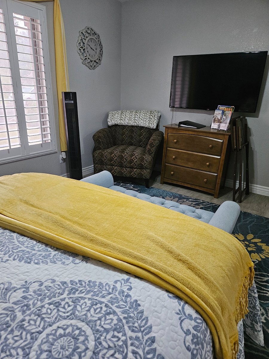 Furnished Finder property 550853_1 photo 10