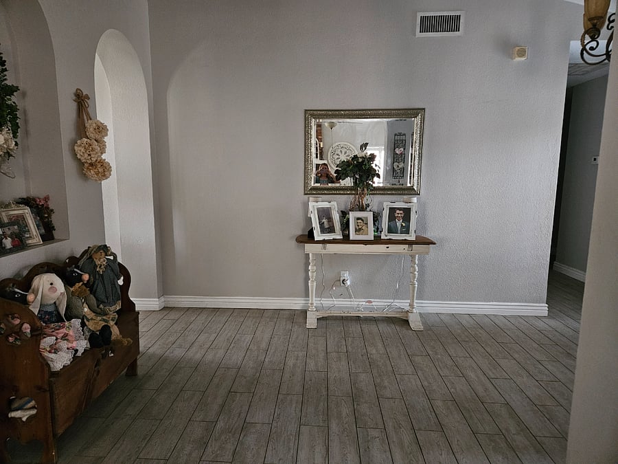 Furnished Finder property 550853_1 photo 4