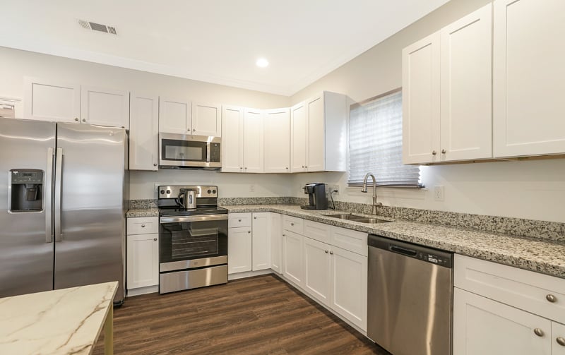 Furnished Finder property 550891_1 photo 3