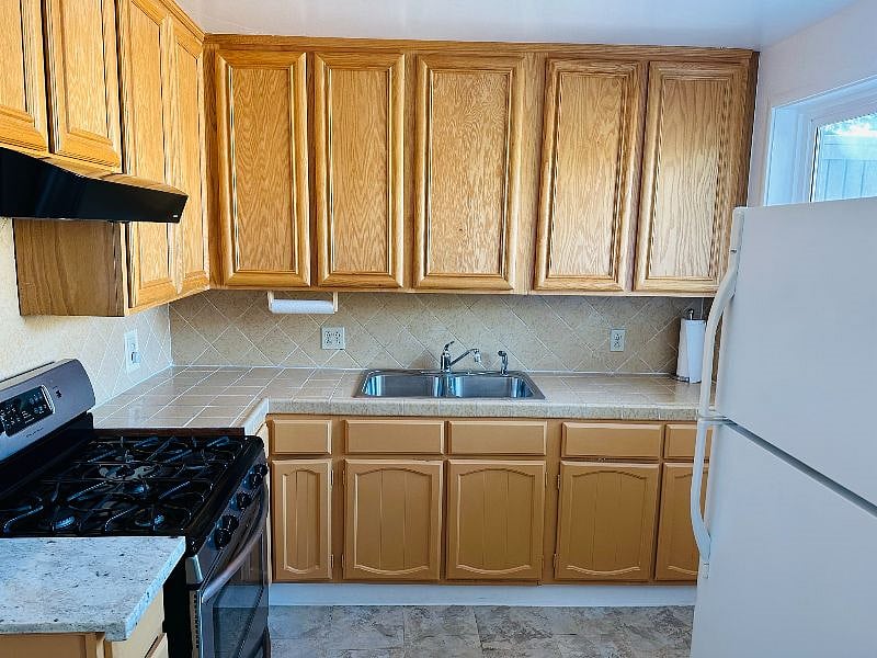 Furnished Finder property 550904_1 photo 7