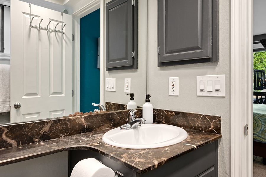 Furnished Finder property 551000_1 photo 26