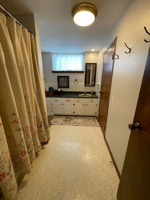 Furnished Finder property 551006_1 photo 9