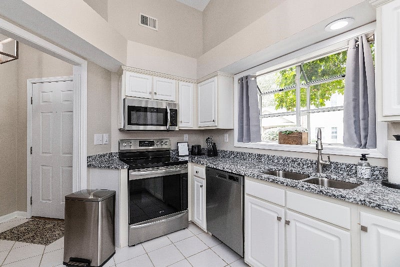 Furnished Finder property 551015_1 photo 10