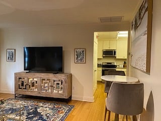 Furnished Finder property 551089_1 photo 3