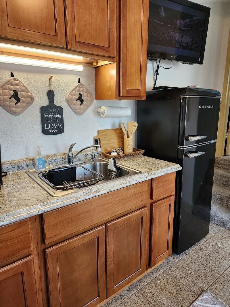 Furnished Finder property 551145_1 photo 9