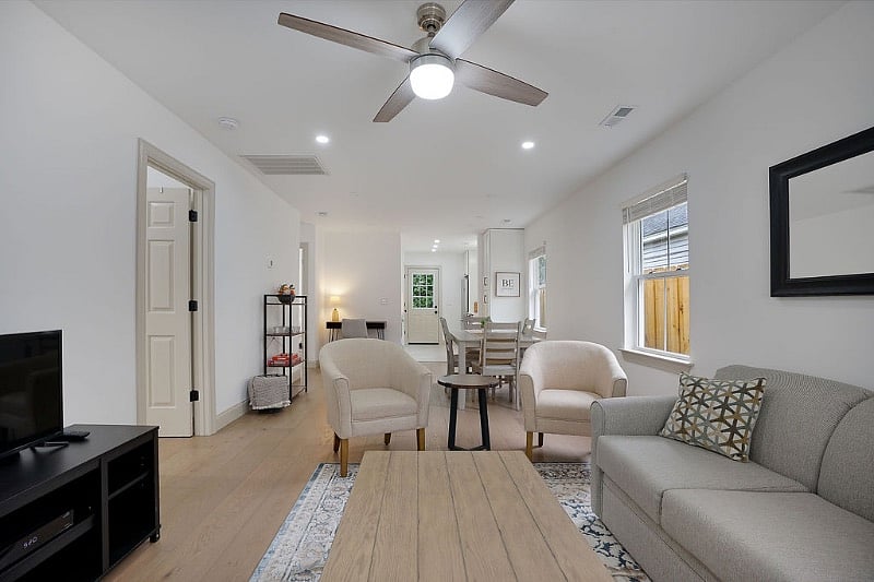 Furnished Finder property 551180_1 photo 3