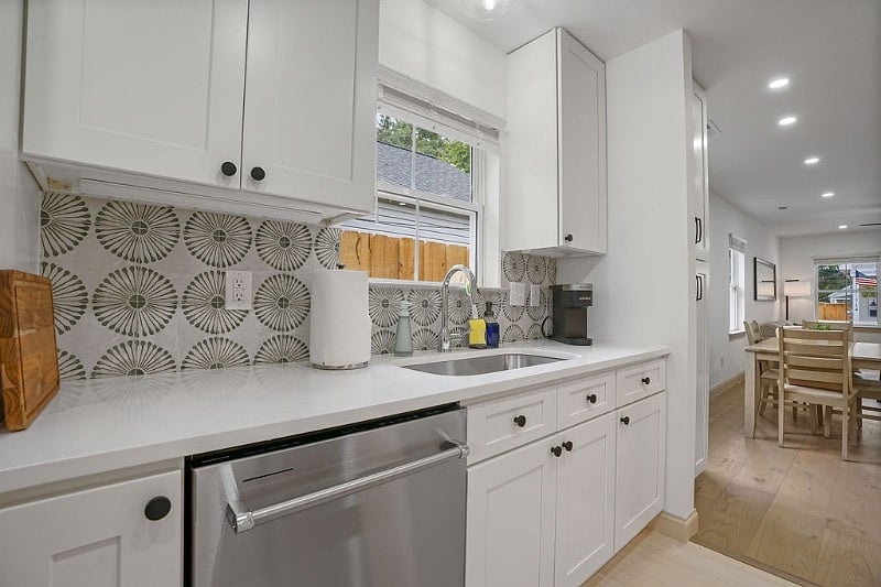 Furnished Finder property 551180_1 photo 10