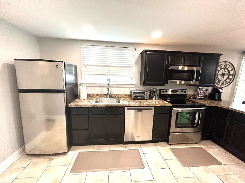 Furnished Finder property 551199_1 photo 4