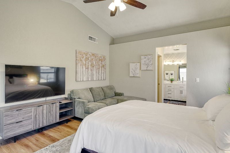 Furnished Finder property 551234_1 photo 8