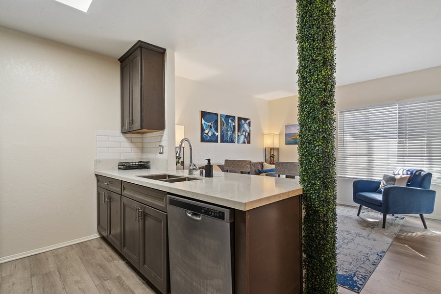 Furnished Finder property 551312_1 photo 7