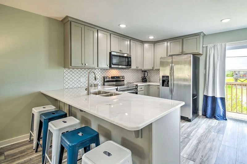 Kitchen and Seating