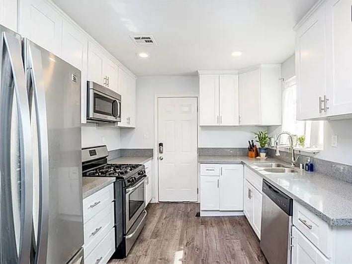 Furnished Finder property 551352_1 photo 7