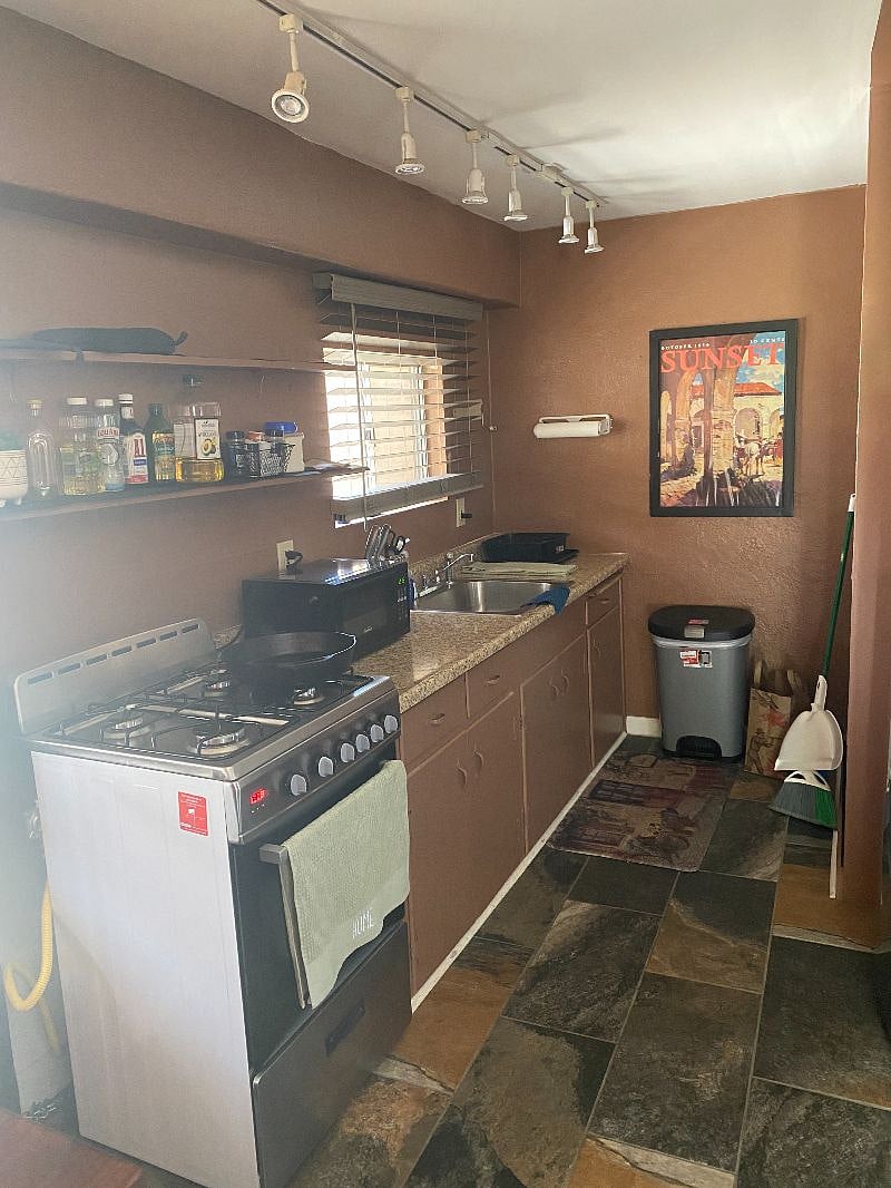 Furnished Finder property 551534_1 photo 6