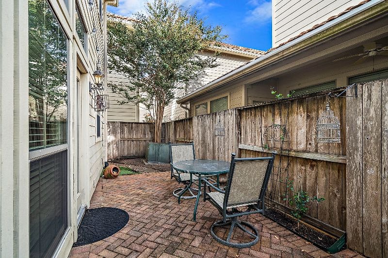 Furnished Finder property 551594_1 photo 17