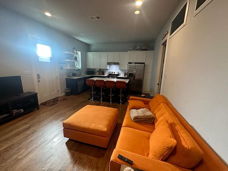 Furnished Finder property 551669_1 photo 11