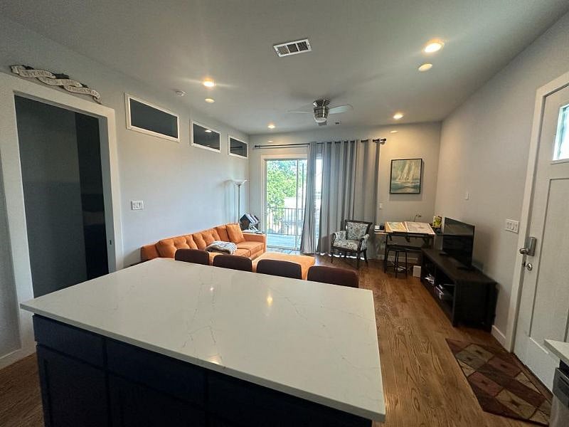 Furnished Finder property 551669_1 photo 12
