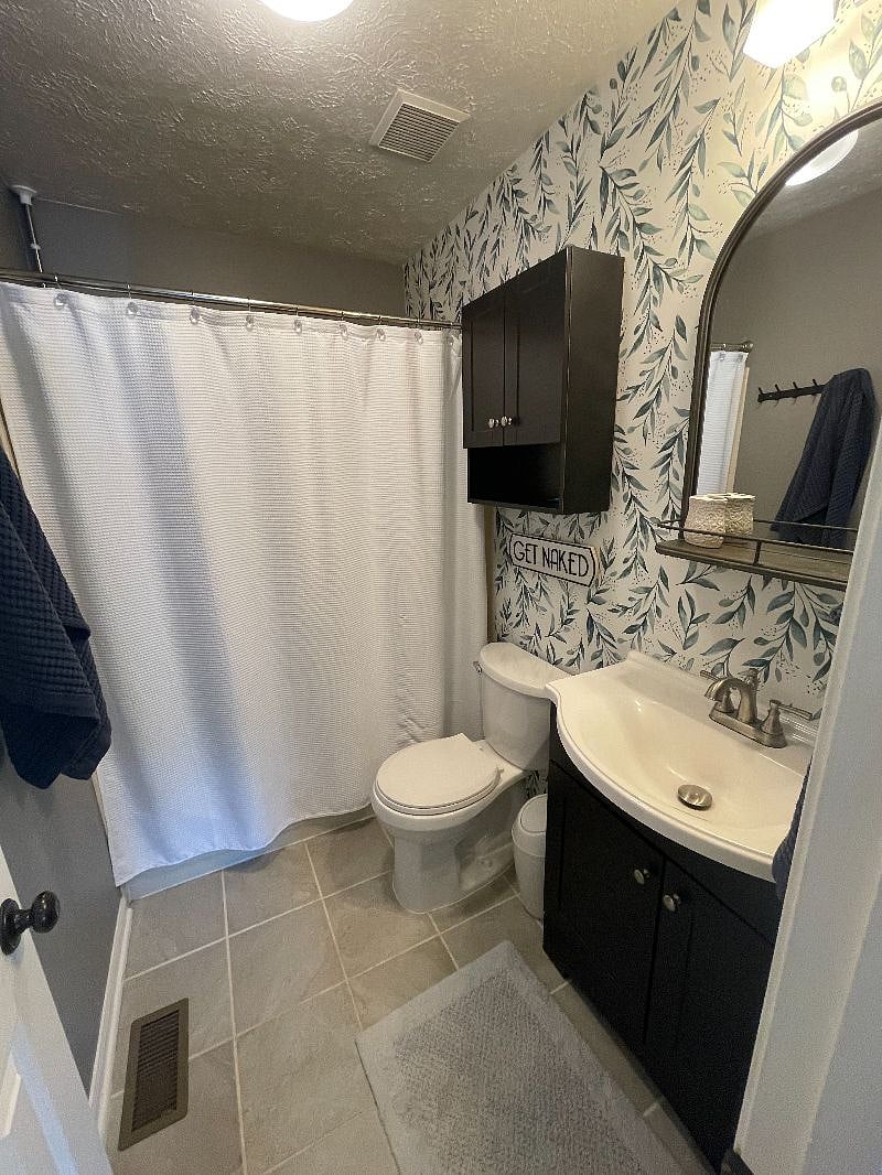 En Suite attached to master